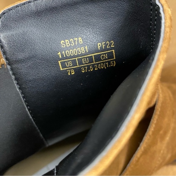 Stuart Weitzman Womens Suede and Neoprene Ankle boots Size 7 - Picture 14 of 16